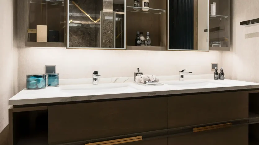 Yedi Mavi İstanbul – Luxury Seafront Apartments for Sale in Zeytinburnu