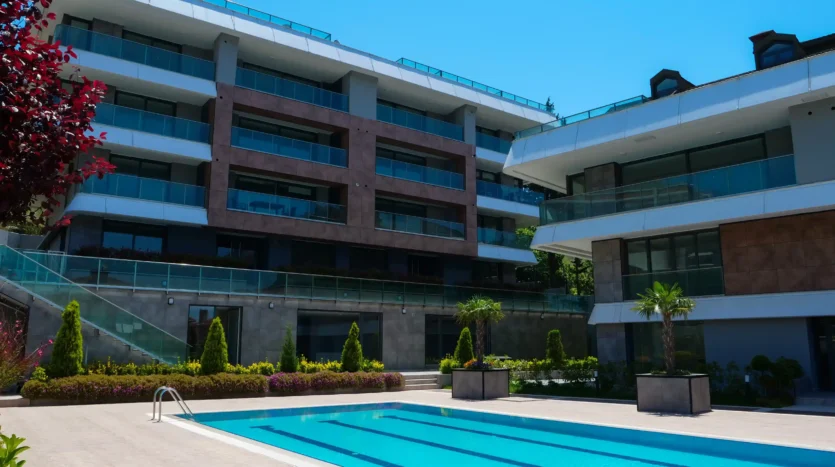 1+1 Sea view apartment for sale in Istanbul – suitable for Turkish citizenship