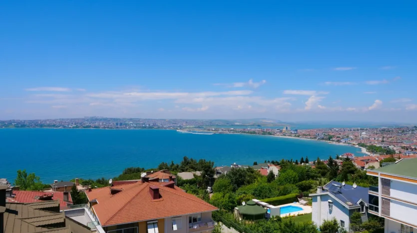 1+1 Sea view apartment for sale in Istanbul – suitable for Turkish citizenship