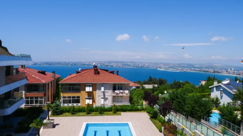 1+1 Sea view apartment for sale in Istanbul – suitable for Turkish citizenship